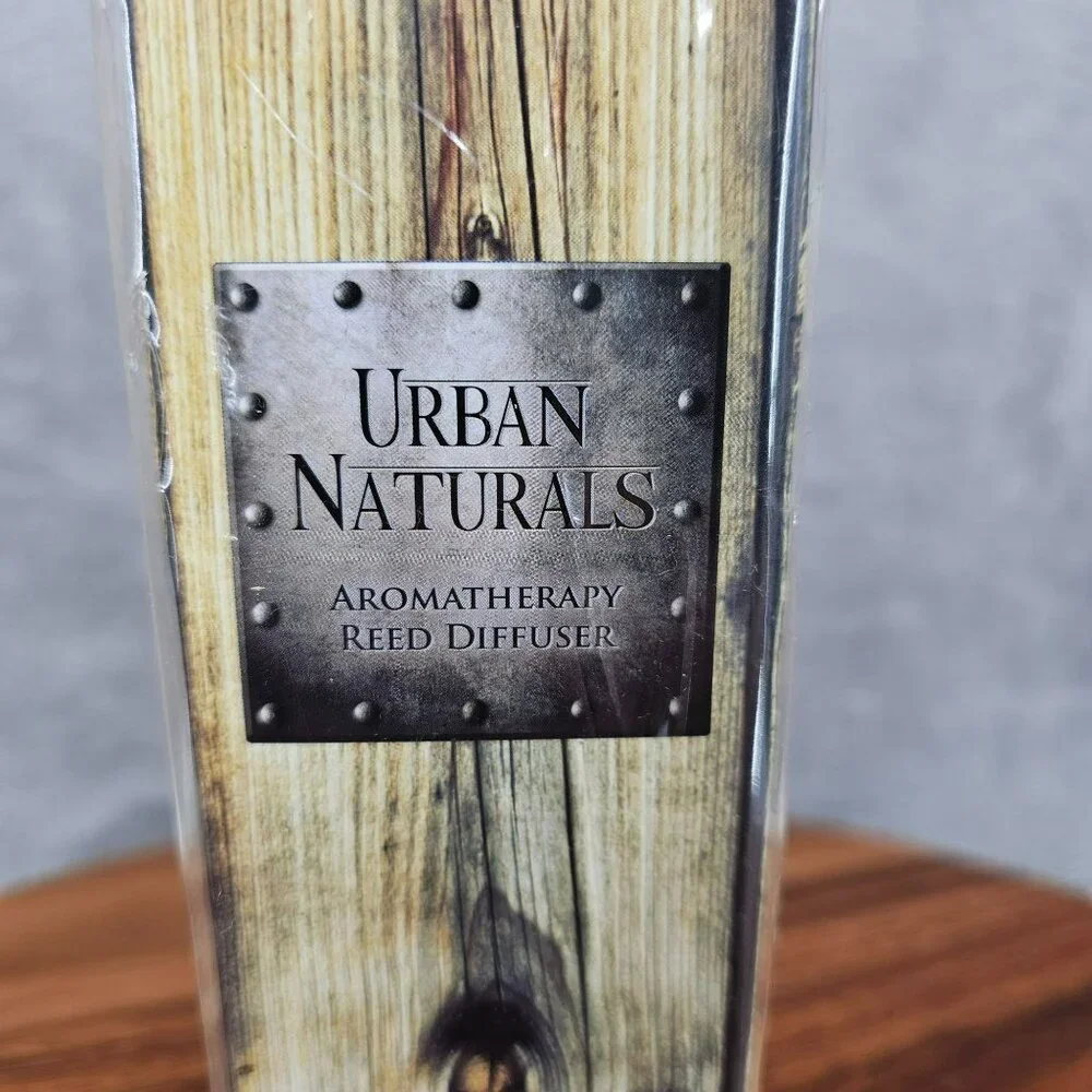 Urban Naturals Reed Diffuser Autumn Harvest Pumpkin Maple Nutmeg Vanilla New NIP